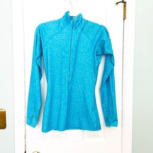 Nike work out long sleeve shirt